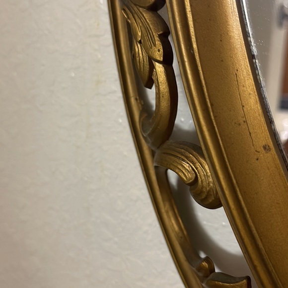 Vintage Syroco Style Resin Oval Gold Ornate Mirror MCM - Picture 10 of 11